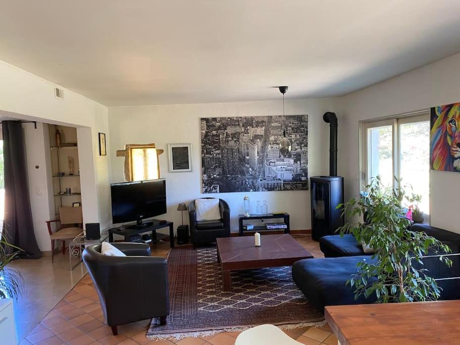 Villa Calme Et Tranquillite A La Campagne Charnay  Exterior foto